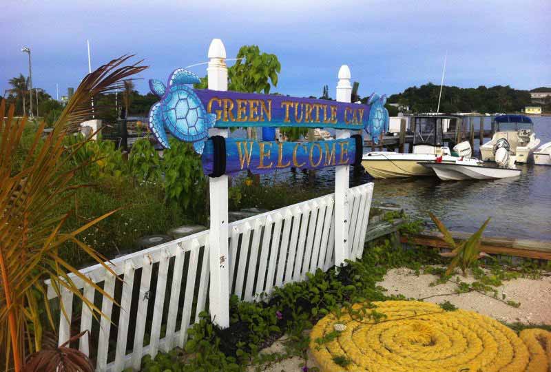 welcome-green-turtle-cay-harbour-sign