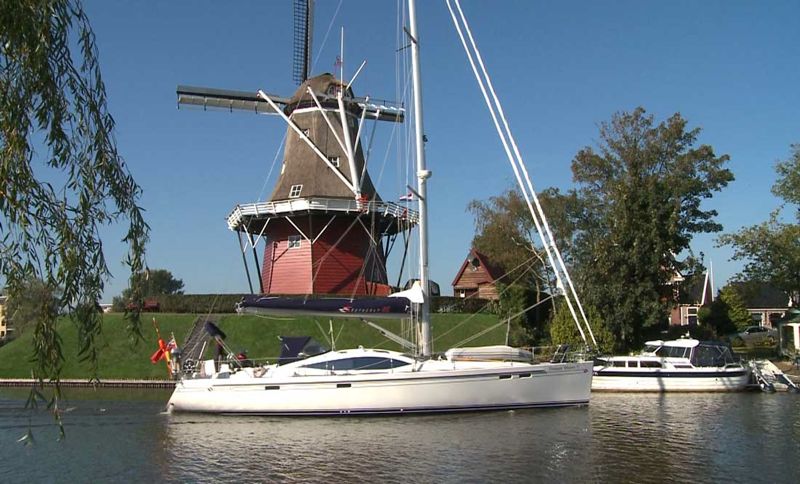 sailing holland windmill